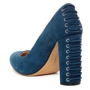 Vince Camuto suede blue/green heels